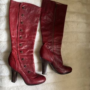 FRYE MATILDA LEATHER MAROON BOOTS VINTAGE SIDE ZIP SIDE STUDS HEEL SIZE 8.5